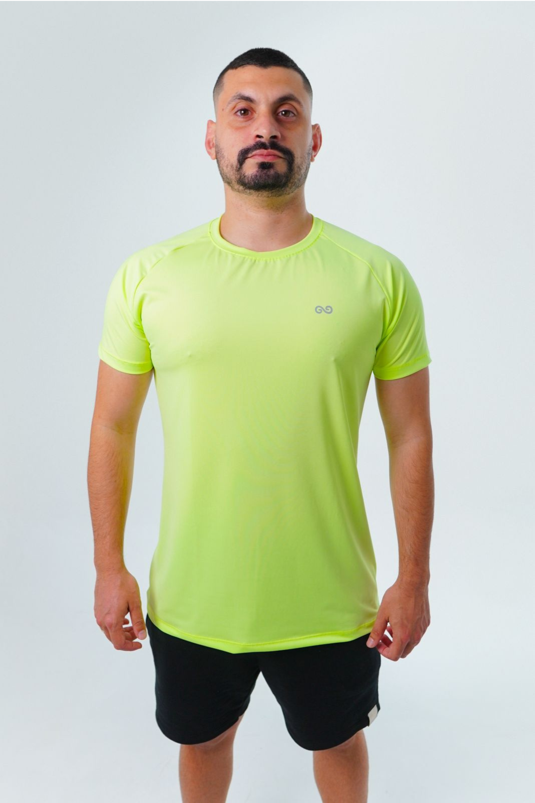 camiseta treino antiodor dryfit unissex verde neon gnine 2