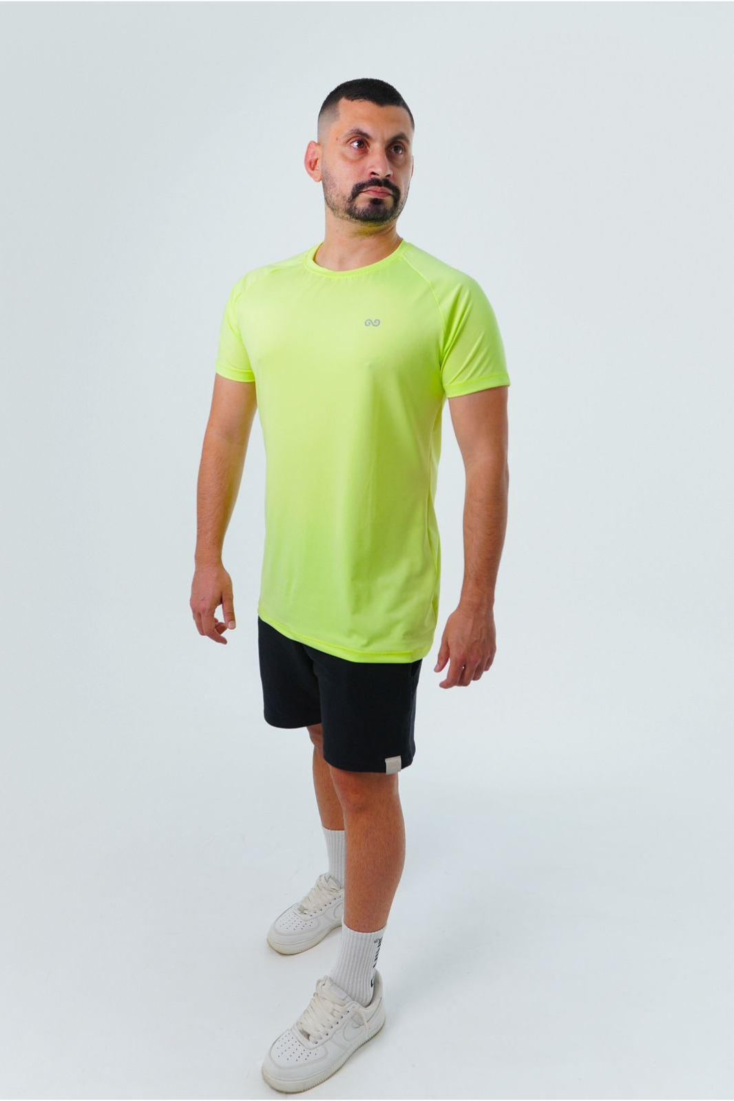camiseta treino antiodor dryfit unissex verde neon gnine